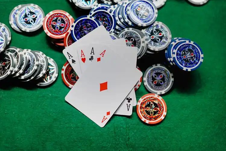 Three Card Poker Game